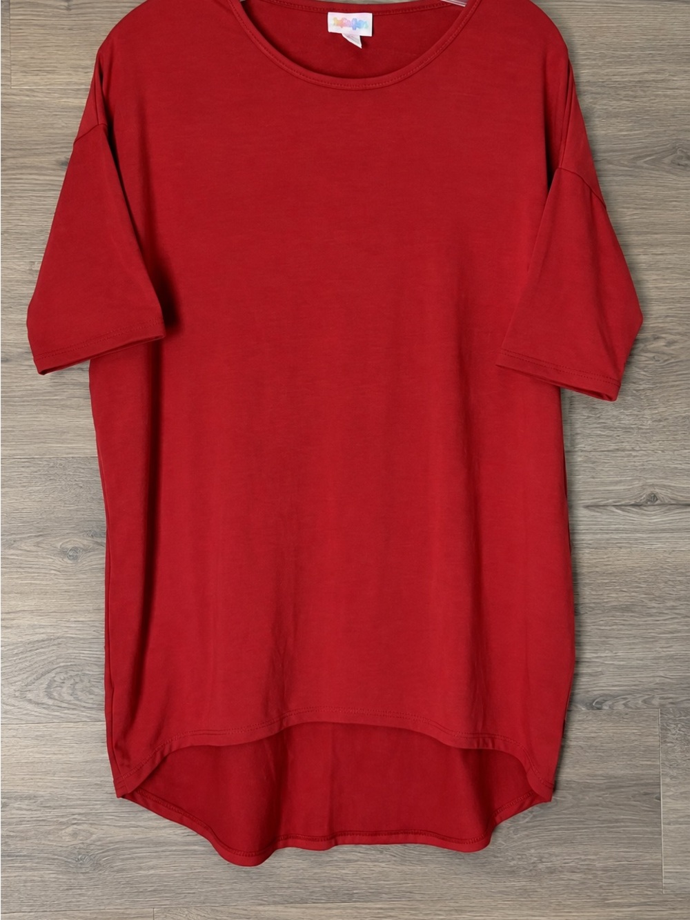 LuLaRoe Red Short Sleeve Hi-Lo Tee Rayon